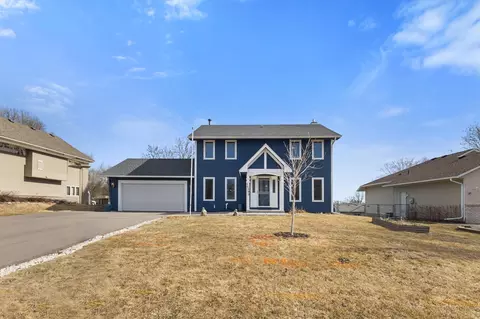 16290 Godson Dr, Lakeville, MN 55044