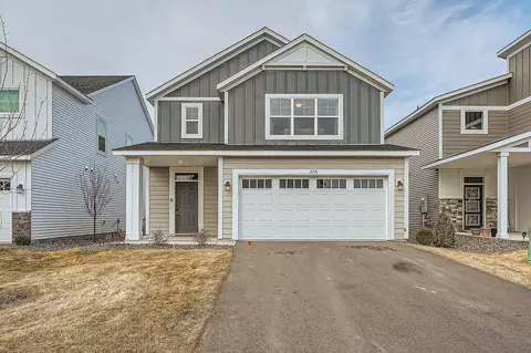 6716 101st St S, Cottage Grove, MN 55016