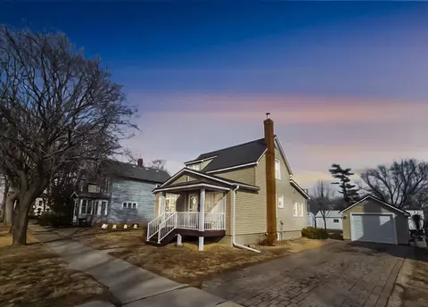 217 2nd St S, Waterville, MN 56096
