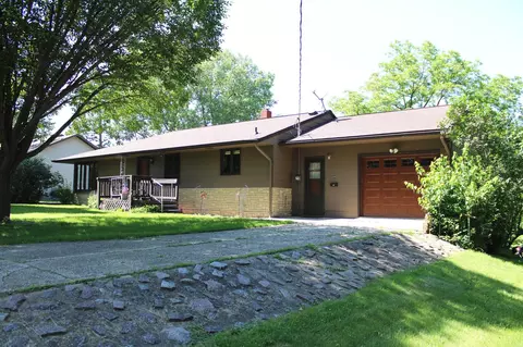 Exterior - 209 Elm Ave, Upsala, MN 56384 photo 3 of 10