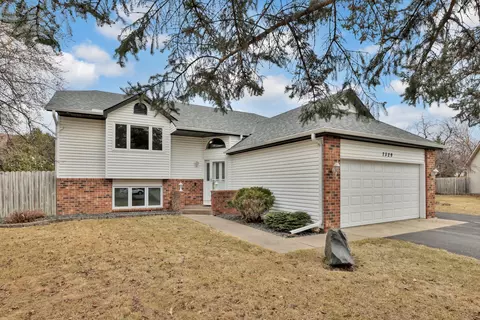 7329 Jocelyn Pl S, Cottage Grove, MN 55016