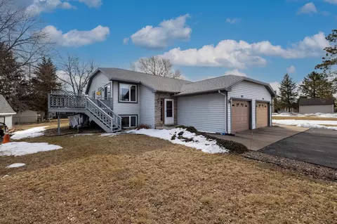 602 Lawrence St, River Falls, WI 54022