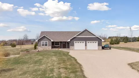 1726 97th Ave, Hammond, WI 54015