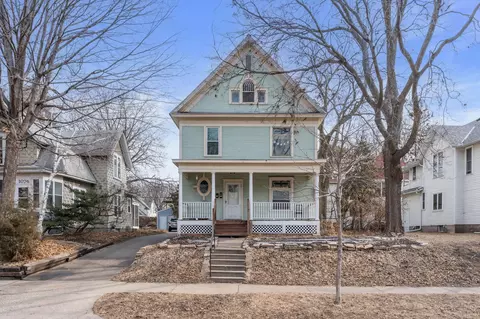 1068 13th Ave SE, Minneapolis, MN 55414
