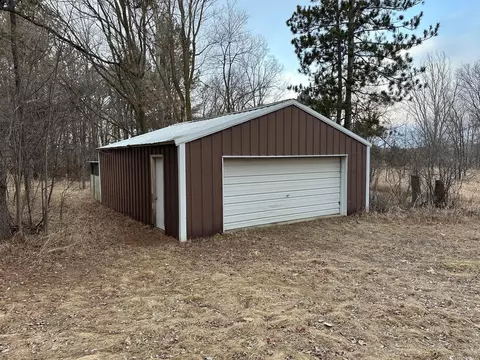 19252 59th St NE, New London, MN 56273