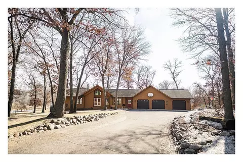 10826 Angelina Dr, Little Falls, MN 56345