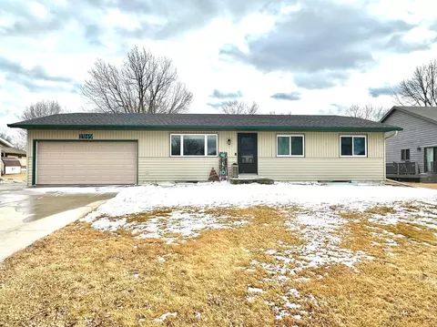 1949 Dorathea Blvd, Worthington, MN 56187