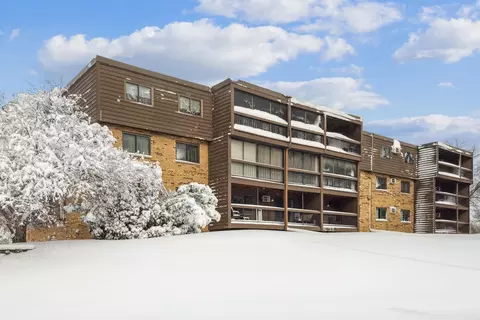999 41st Ave NE #101, Columbia Heights, MN 55421