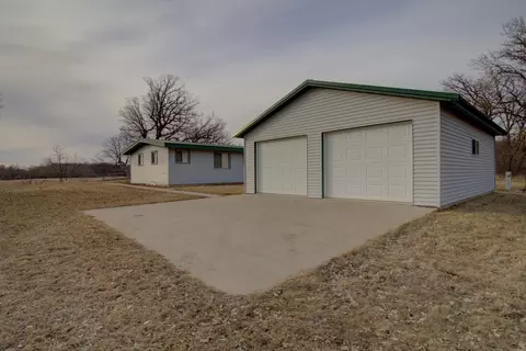 28213 340th Ave, Battle Lake, MN 56515