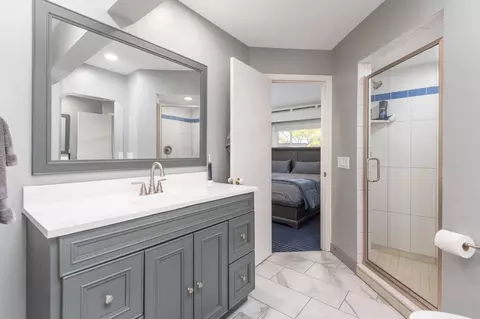 Bath - 5430 Three Points Blvd #131, Mound, MN 55364 photo 1 of 3