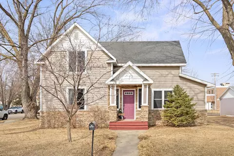 300 1st Ave, Lester Prairie, MN 55354