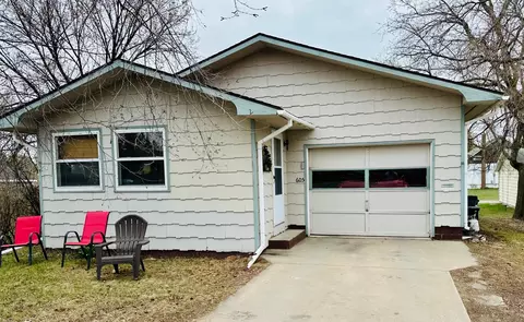 605 Park Ave S, Park Rapids, MN 56470