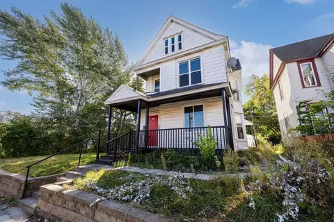1315 Golden Valley Rd, Minneapolis, MN 55411