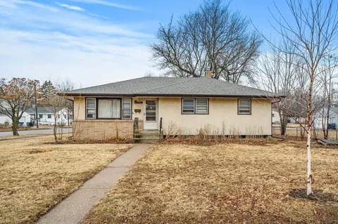 1565 Clarence St, Saint Paul, MN 55106