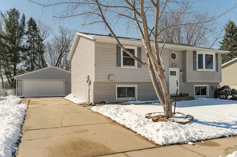 4367 19th Ave NW, Rochester, MN 55901