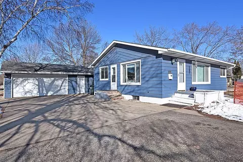 111 2nd Ave N, Waite Park, MN 56387