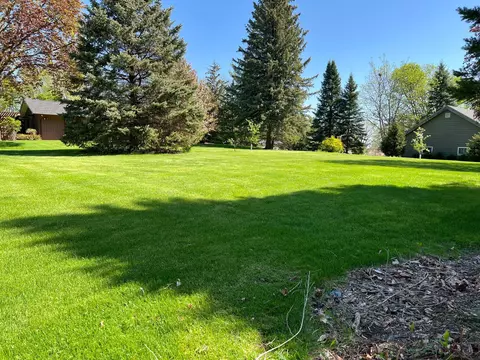 216 Cherry St, Northfield, MN 55057