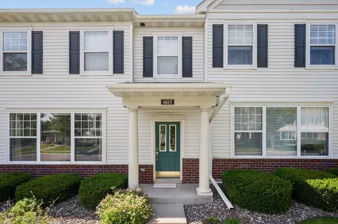 6615 Lamplight Dr, Albertville, MN 55301