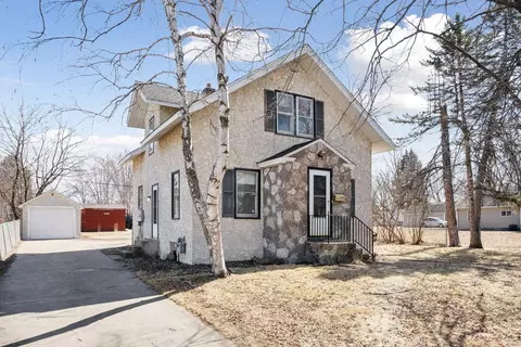 530 Jackson Ave NW, Elk River, MN 55330