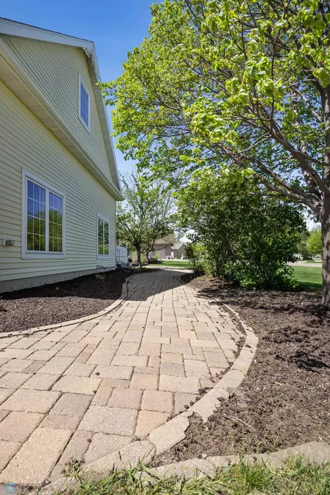 Exterior - 210 Hackberry Ct, Kindred, ND 58051 photo 2 of 10