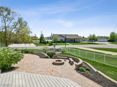 Exterior - 210 Hackberry Ct, Kindred, ND 58051 photo 8 of 10