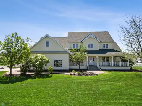Exterior - 210 Hackberry Ct, Kindred, ND 58051 photo 4 of 10