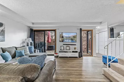 3625 Gettysburg Ave S #32, Saint Louis Park, MN 55426