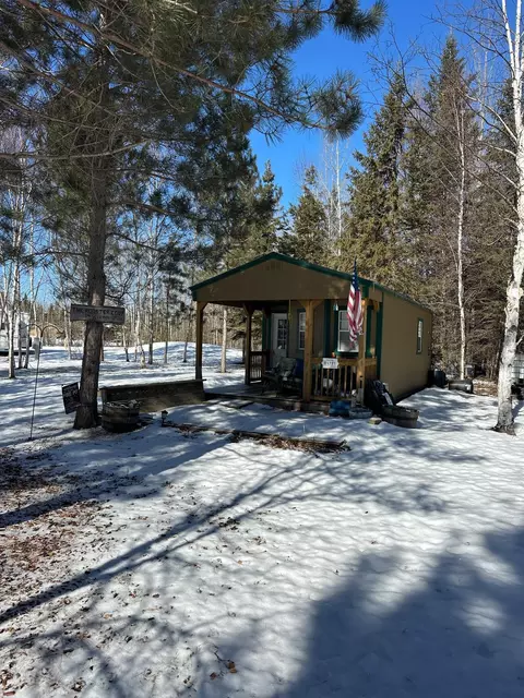 2664 20th St NW, Baudette, MN 56623