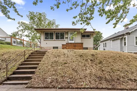 278 Haskell St E, West Saint Paul, MN 55118