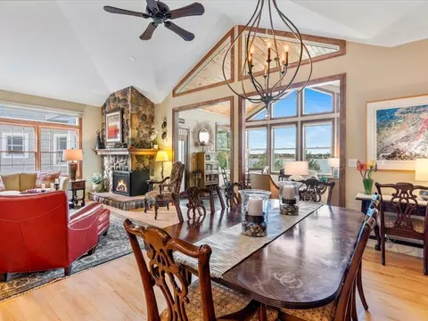 Dining - 1303 E Pointe Dr, East Gull Lake, MN 56401 photo 1 of 2