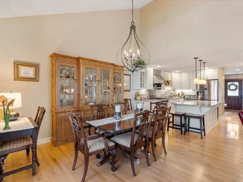 Dining - 1303 E Pointe Dr, East Gull Lake, MN 56401 photo 2 of 2