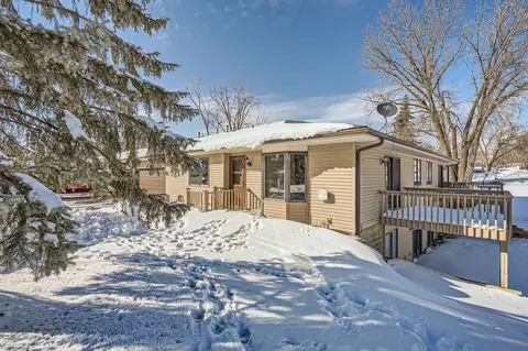7750 Blaine Ave, Inver Grove Heights, MN 55076