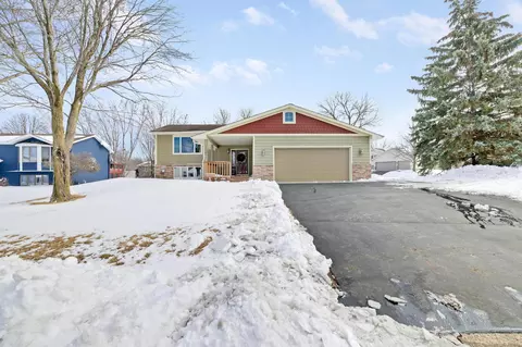 16877 Willow Ln SW, Prior Lake, MN 55372