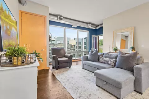 240 Spring St #407, Saint Paul, MN 55102