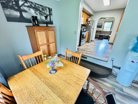 Dining - 1789 Glynview Trl, Faribault, MN 55021 photo 2 of 2
