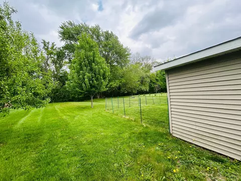 Exterior - 1789 Glynview Trl, Faribault, MN 55021 photo 3 of 6