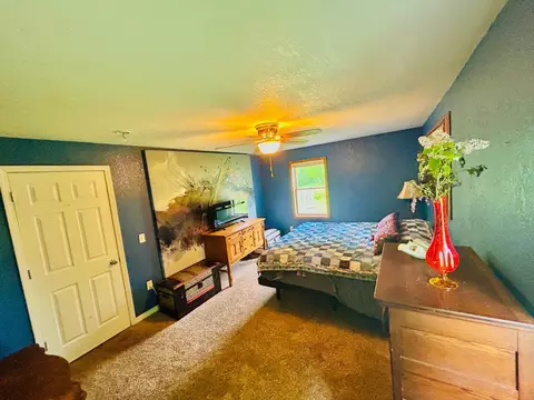 Bedroom - 1789 Glynview Trl, Faribault, MN 55021 photo 2 of 2