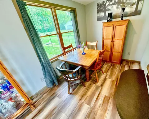 Dining - 1789 Glynview Trl, Faribault, MN 55021 photo 1 of 2