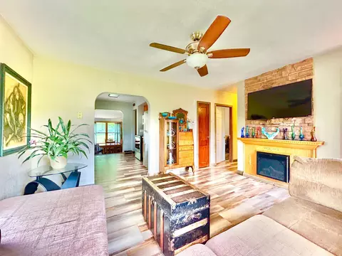 Living - 1789 Glynview Trl, Faribault, MN 55021 photo 2 of 2