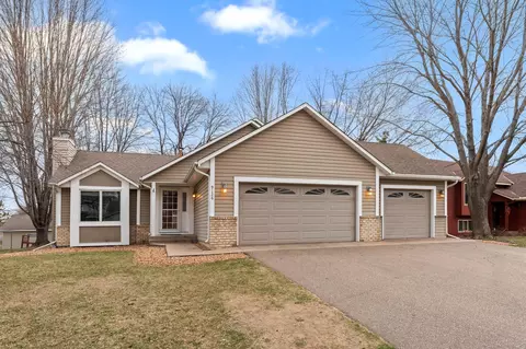 9126 73rd St S, Cottage Grove, MN 55016