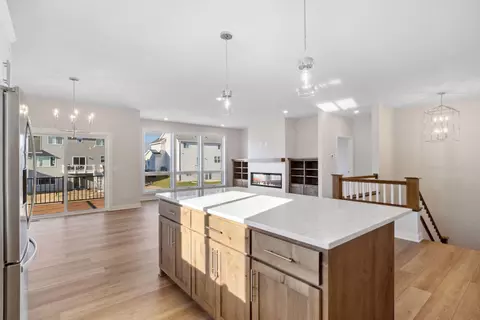 17743 Elkwood Ct, Lakeville, MN 55044