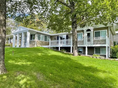 46525 Birch Grove Dr, Pelican Rapids, MN 56572