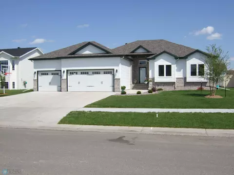 4336 53rd St S, Fargo, ND 58104 photo 2
