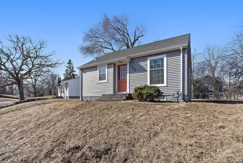 1800 Georgia Ave S, Saint Louis Park, MN 55426