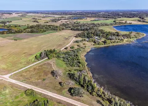 505 Nn 397th Ave E, Frazee, MN 56544