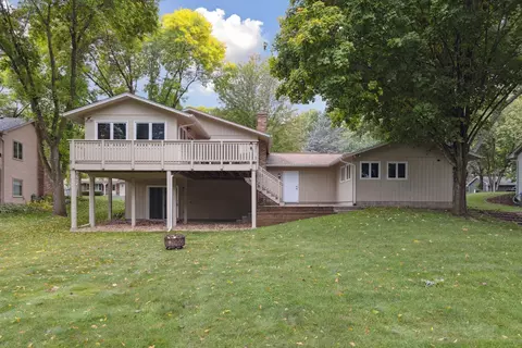 7103 Tartan Curv, Eden Prairie, MN 55346