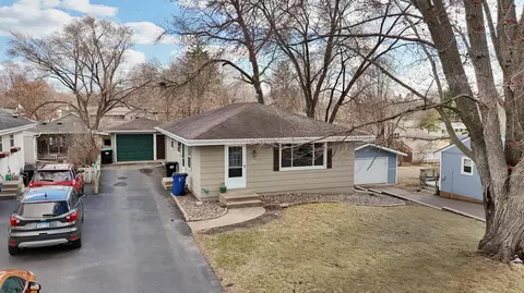 536 Ironton St NE, Fridley, MN 55432