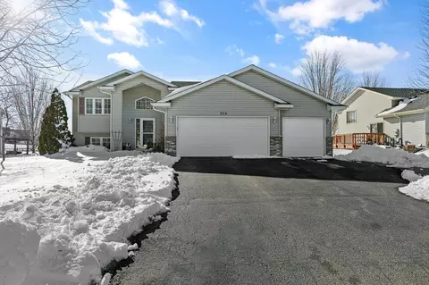 314 Grindstone Ln, Dundas, MN 55019