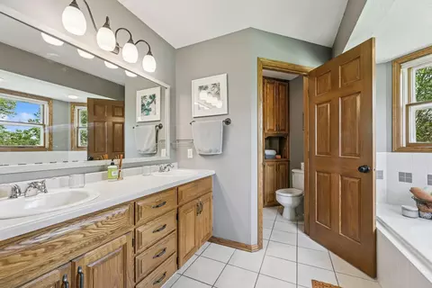 Bath - 2415 Field Ct, Saint Cloud, MN 56301 photo 3 of 7