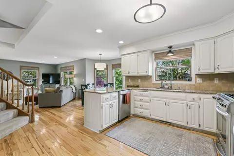 Kitchen - 2415 Field Ct, Saint Cloud, MN 56301 photo 2 of 4